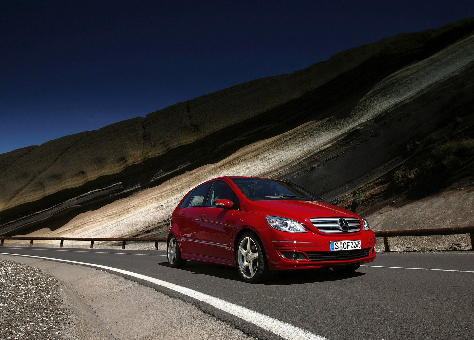 Mercedes-Benz B200 Turbo