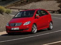 Mercedes-Benz B200 Turbo (2006) - picture 11 of 50