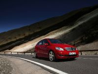 Mercedes-Benz B200 Turbo (2006) - picture 19 of 50