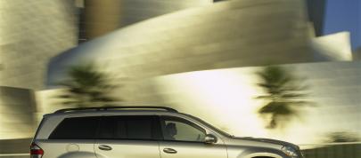 Mercedes-Benz GL-Class (2006) - picture 20 of 98
