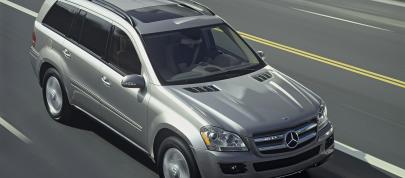 Mercedes-Benz GL-Class (2006) - picture 28 of 98