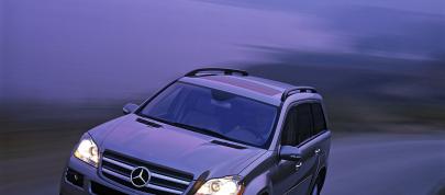 Mercedes-Benz GL-Class (2006) - picture 36 of 98
