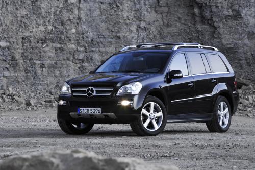 Mercedes-Benz GL-Class (2006) - picture 1 of 98