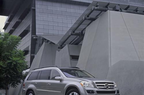Mercedes-Benz GL-Class (2006) - picture 24 of 98