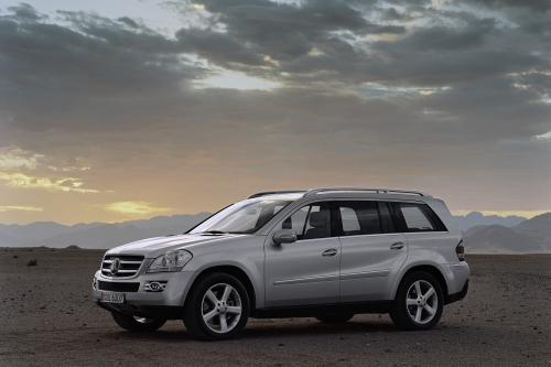 Mercedes-Benz GL420 CDI (2006) - picture 8 of 11