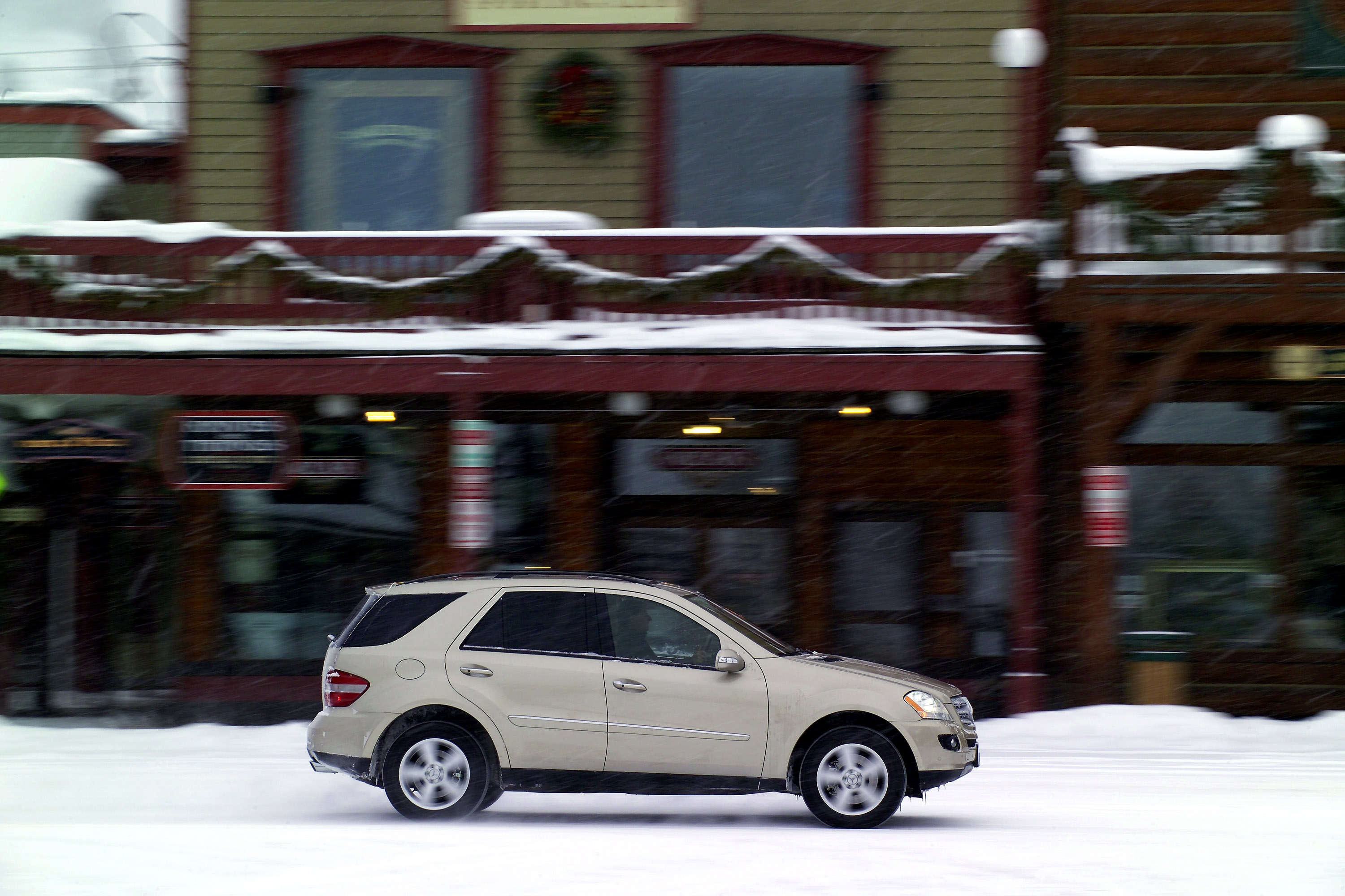 Mercedes-Benz ML500