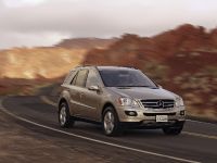 Mercedes-Benz ML500 (2006)