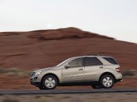 Mercedes-Benz ML500 (2006)