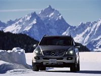 Mercedes-Benz ML500 (2006)