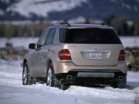 Mercedes-Benz ML500 (2006)