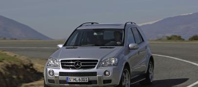 Mercedes-Benz ML63 AMG (2006) - picture 4 of 39