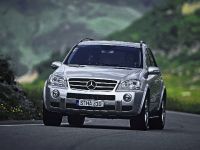 Mercedes-Benz ML63 AMG (2006) - picture 5 of 39