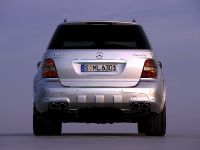 Mercedes-Benz ML63 AMG (2006)