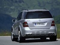 Mercedes-Benz ML63 AMG (2006)