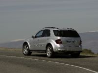 Mercedes-Benz ML63 AMG (2006)