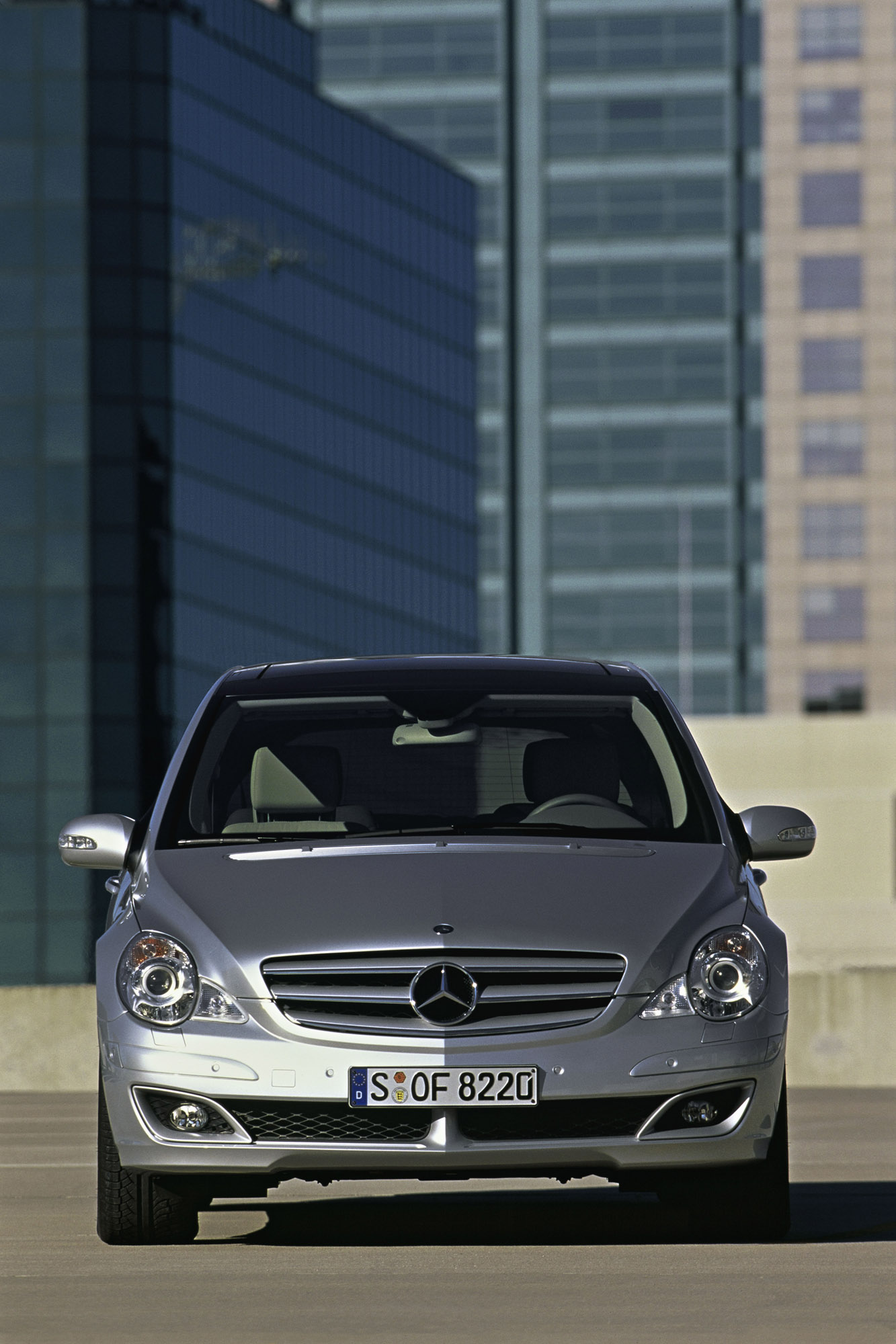 Mercedes-Benz R500