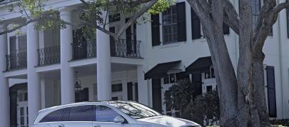 Mercedes-Benz R500 (2006) - picture 15 of 45