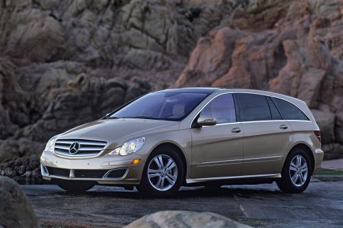Mercedes-Benz R500 (2006) - picture 8 of 45
