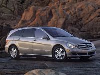 Mercedes-Benz R500 (2006) - picture 3 of 45
