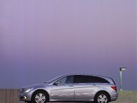 Mercedes-Benz R500 (2006) - picture 14 of 45