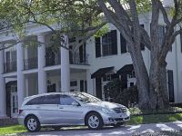 Mercedes-Benz R500 (2006)