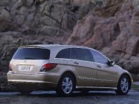 Mercedes-Benz R500 (2006)