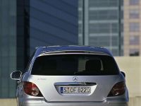 Mercedes-Benz R500 (2006) - picture 29 of 45
