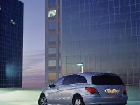 Mercedes-Benz R500 (2006)