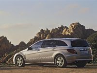 Mercedes-Benz R500 (2006)