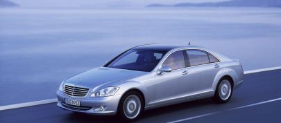 Mercedes-Benz S-Class (2006) - picture 7 of 93