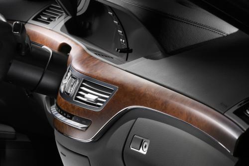 Mercedes-Benz S-Class (2006) - picture 64 of 93