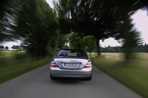 Mercedes-Benz S-Class (2006) - picture 89 of 93