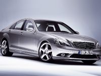 Mercedes-Benz S-Class (2006)