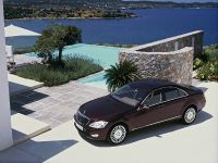 Mercedes-Benz S-Class (2006)