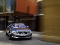 Mercedes-Benz S-Class (2006) - picture 21 of 93