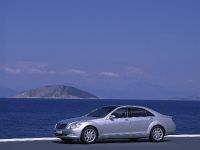 Mercedes-Benz S-Class (2006)