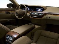 Mercedes-Benz S-Class (2006) - picture 61 of 93