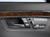 Mercedes-Benz S-Class (2006) - picture 74 of 93