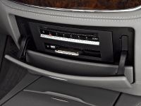 Mercedes-Benz S-Class (2006)