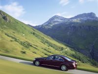 Mercedes-Benz S-Class (2006)