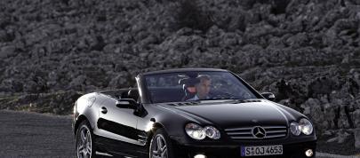Mercedes-Benz SL350 (2006) - picture 4 of 22