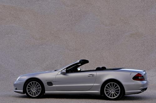 Mercedes-Benz SL55 AMG (2006) - picture 9 of 28