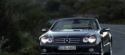 Mercedes-Benz SL600 (2006) - picture 4 of 24