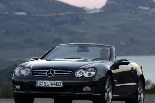 Mercedes-Benz SL600 (2006) - picture 1 of 24
