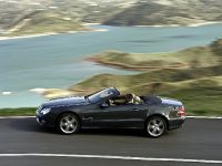 Mercedes-Benz SL600 (2006) - picture 13 of 24