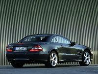 Mercedes-Benz SL600 (2006) - picture 21 of 24