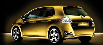 Toyota Auris Space Concept (2006) - picture 4 of 10