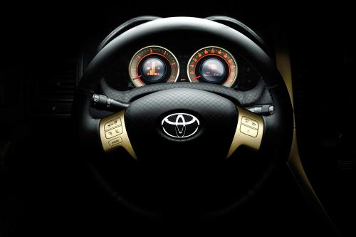 Toyota Auris Space Concept (2006) - picture 8 of 10