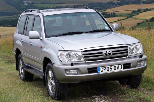 Toyota Land Cruiser Amazon (2006) - picture 1 of 9