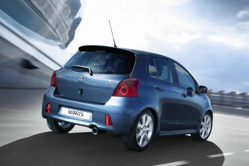 Toyota Yaris TS (2006) - picture 8 of 12